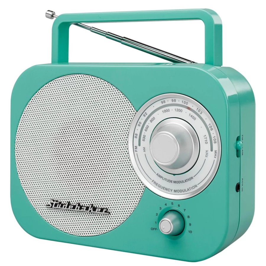 Studebaker Vintage 80's Portable AM/FM Radio - Retro Classic Style for Collectors