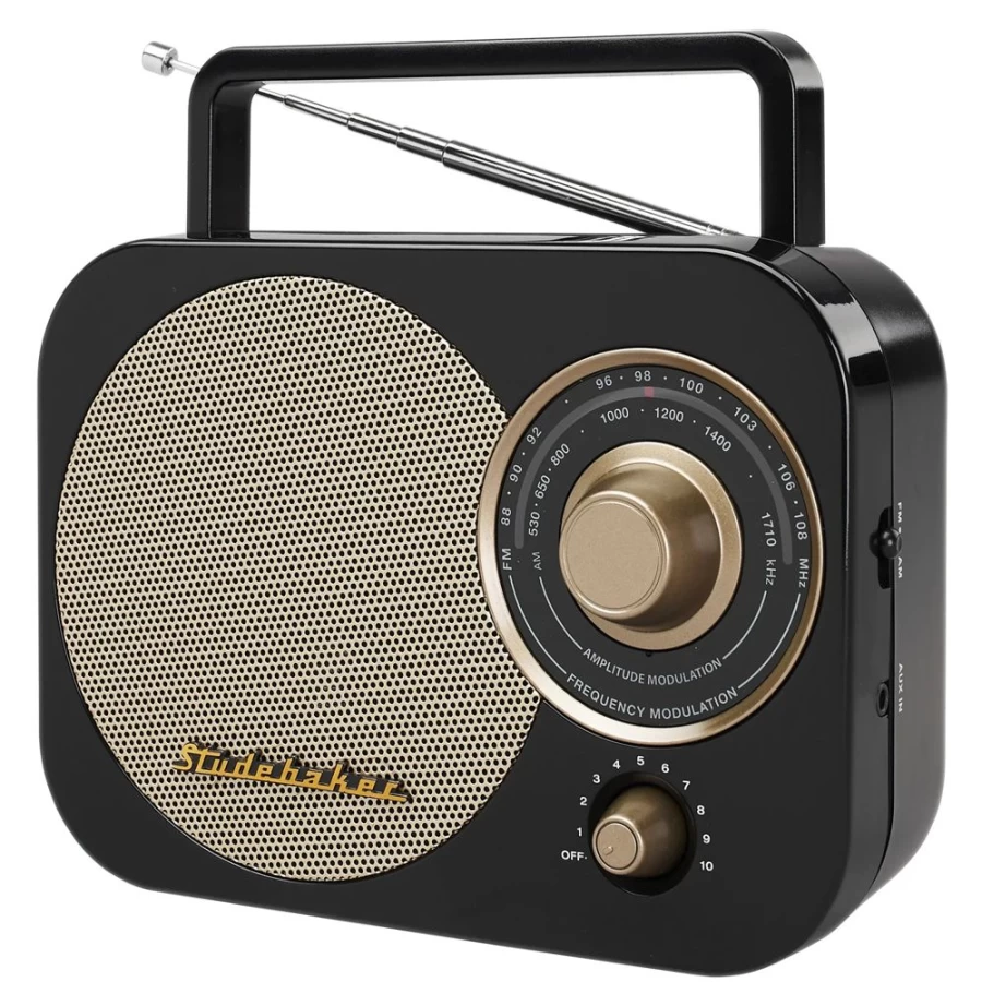 Studebaker Vintage 80's Portable AM/FM Radio - Retro Classic Style for Collectors