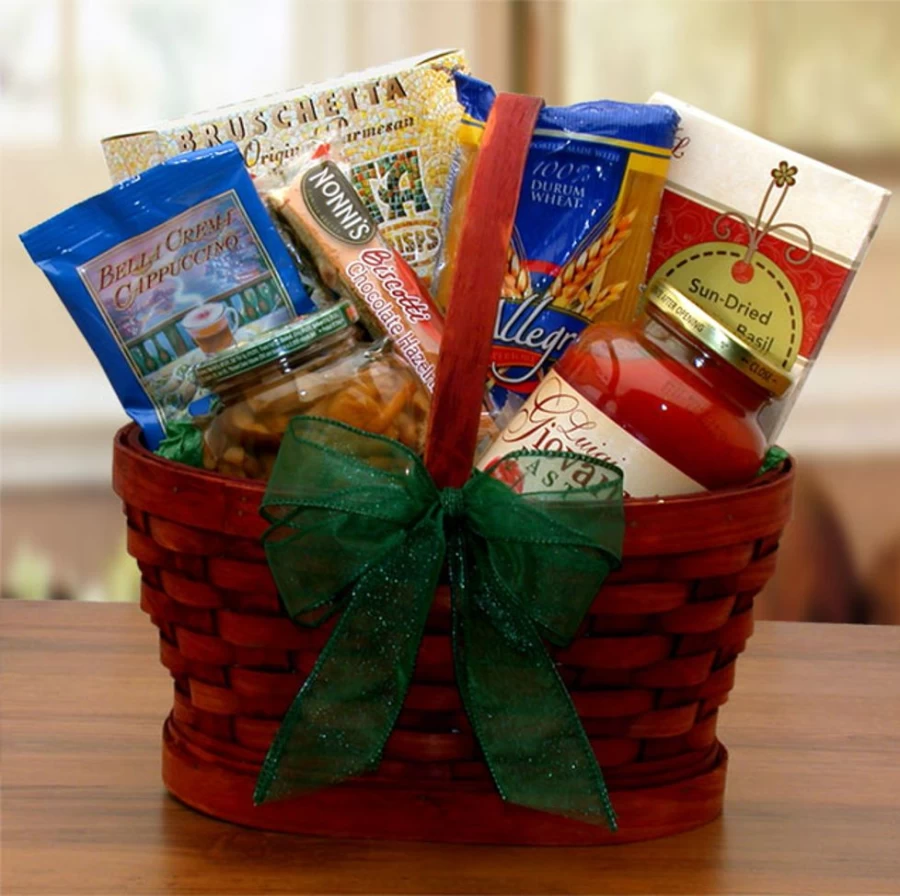 "GBDS Mini Italian Dinner Gift Basket For Two - Authentic Pasta, Sauce & Gourmet Treats"