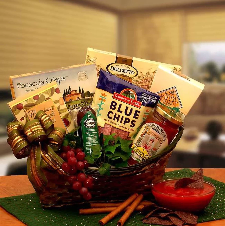 GBDS Holiday Gift Basket - Thoughtful & Cheerful Present for Any Occasion