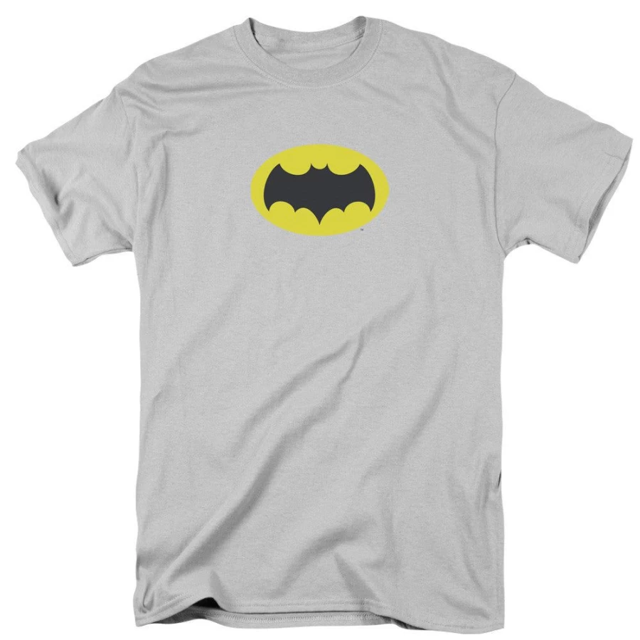 MeTV Custom Classics Unisex Batman Logo Graphic T-Shirt - Chest Print Design