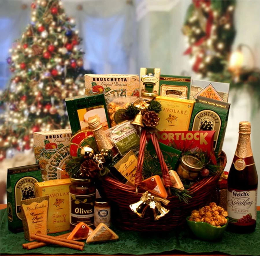 GBDS Holiday Entertainer Gift Basket - Premium Gourmet Food & Wine Gift Set for Christmas Celebrations