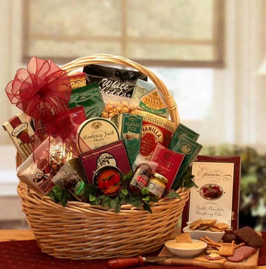 GBDS Deluxe Snack Gift Basket - Assorted Gourmet Treats for Every Occasion