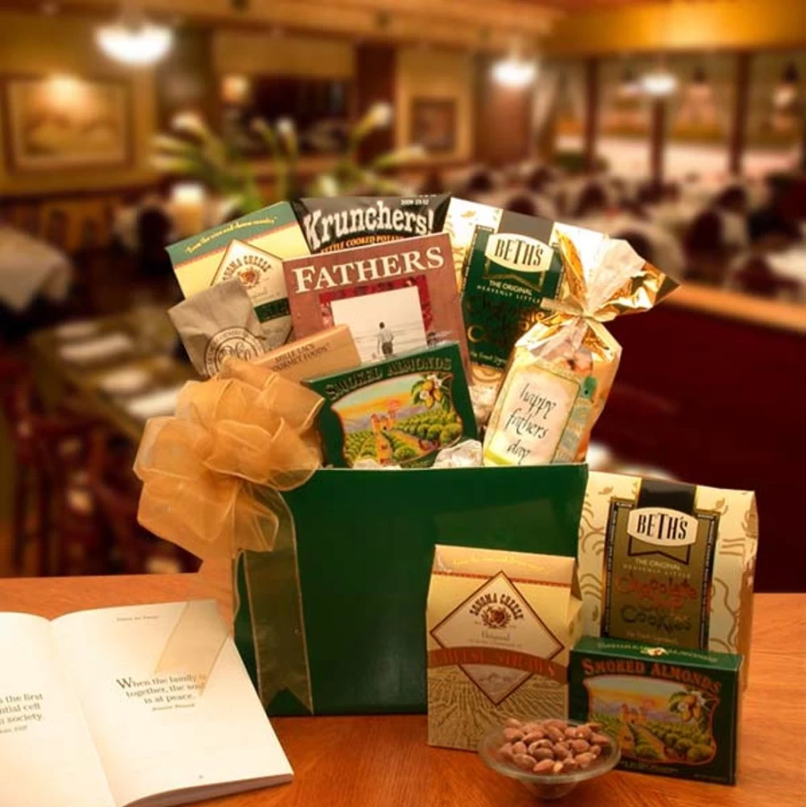 "GBDS Father's Day Gift Box - Thoughtful Present for Dad Who Knows Best"