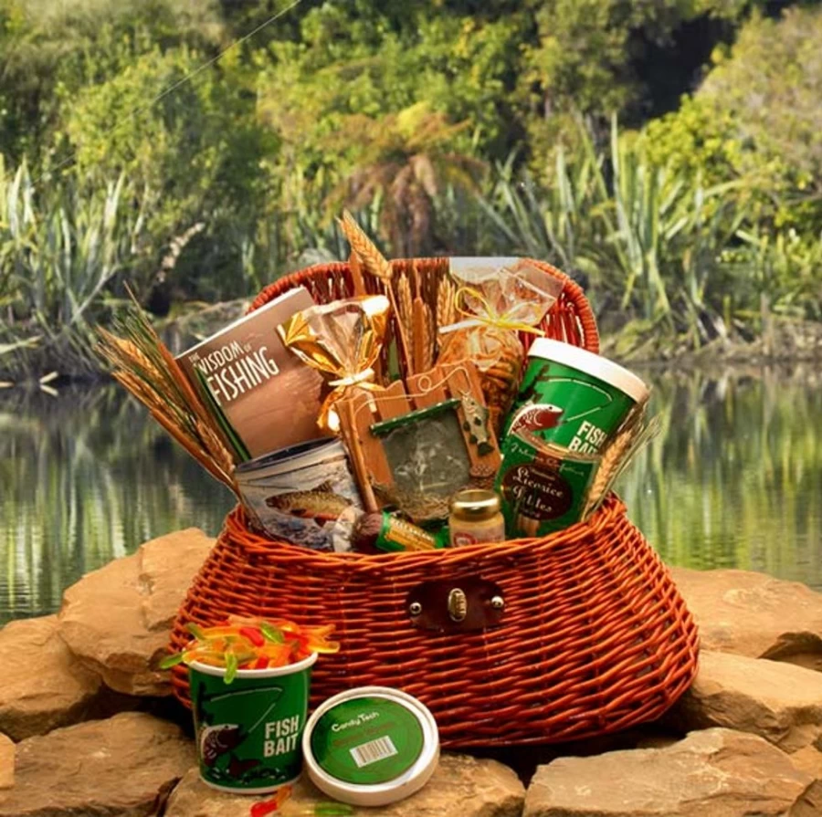 GBDS Premium Fishing Creel Gift Basket for Anglers - Ideal Fisherman’s Present