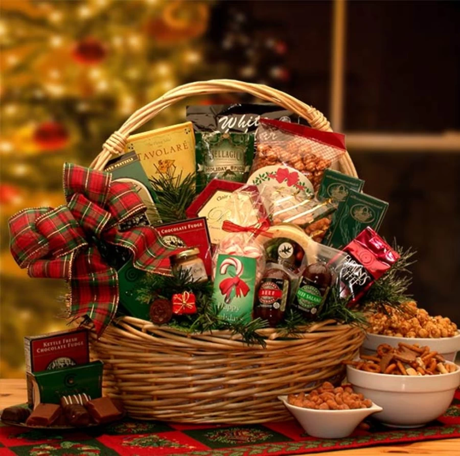 GBDS Deluxe Holiday Gift Basket - Premium Celebration Hamper for Christmas & Special Occasions