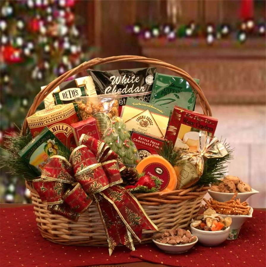 GBDS Premium Holiday Gourmet Gift Basket - Deluxe Assorted Food & Treats Collection for Festive Gifting