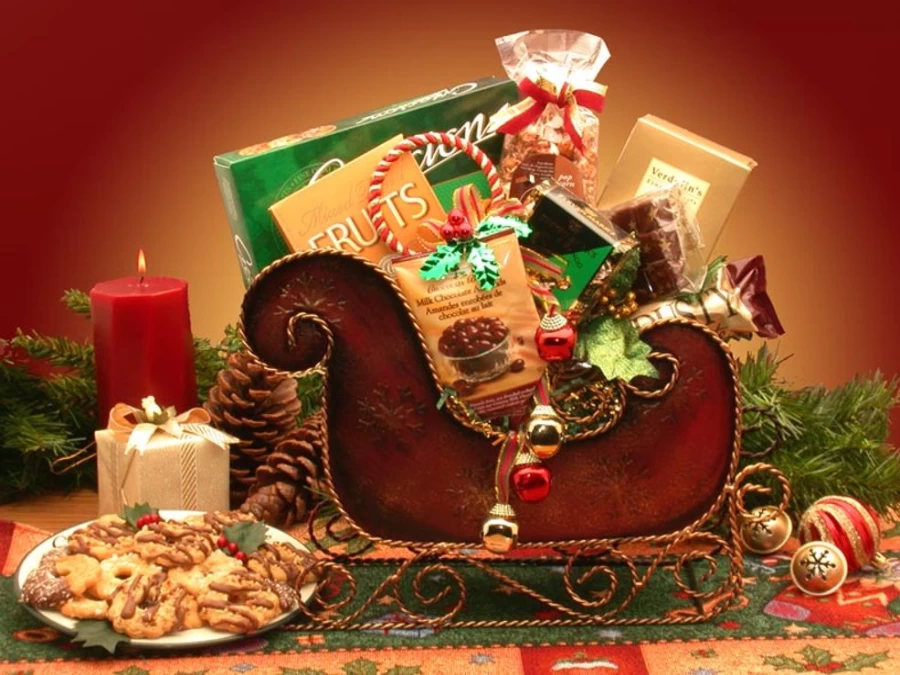 GBDS Holiday Sleigh Decor - Festive Christmas Season's Greetings Home Decoration