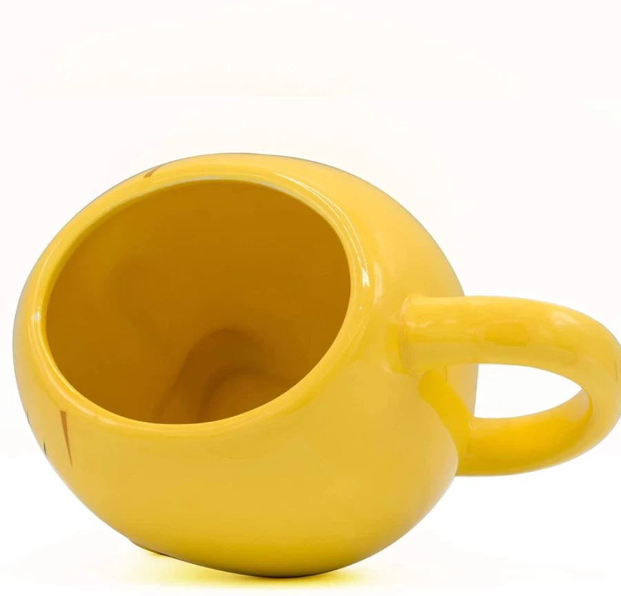 Toynk Looney Tunes Tweety Bird 3D Ceramic Mug - 20oz Collectible Coffee Cup with Sculpted Design